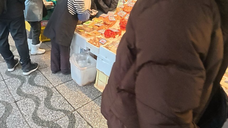 二条市場の海産物店