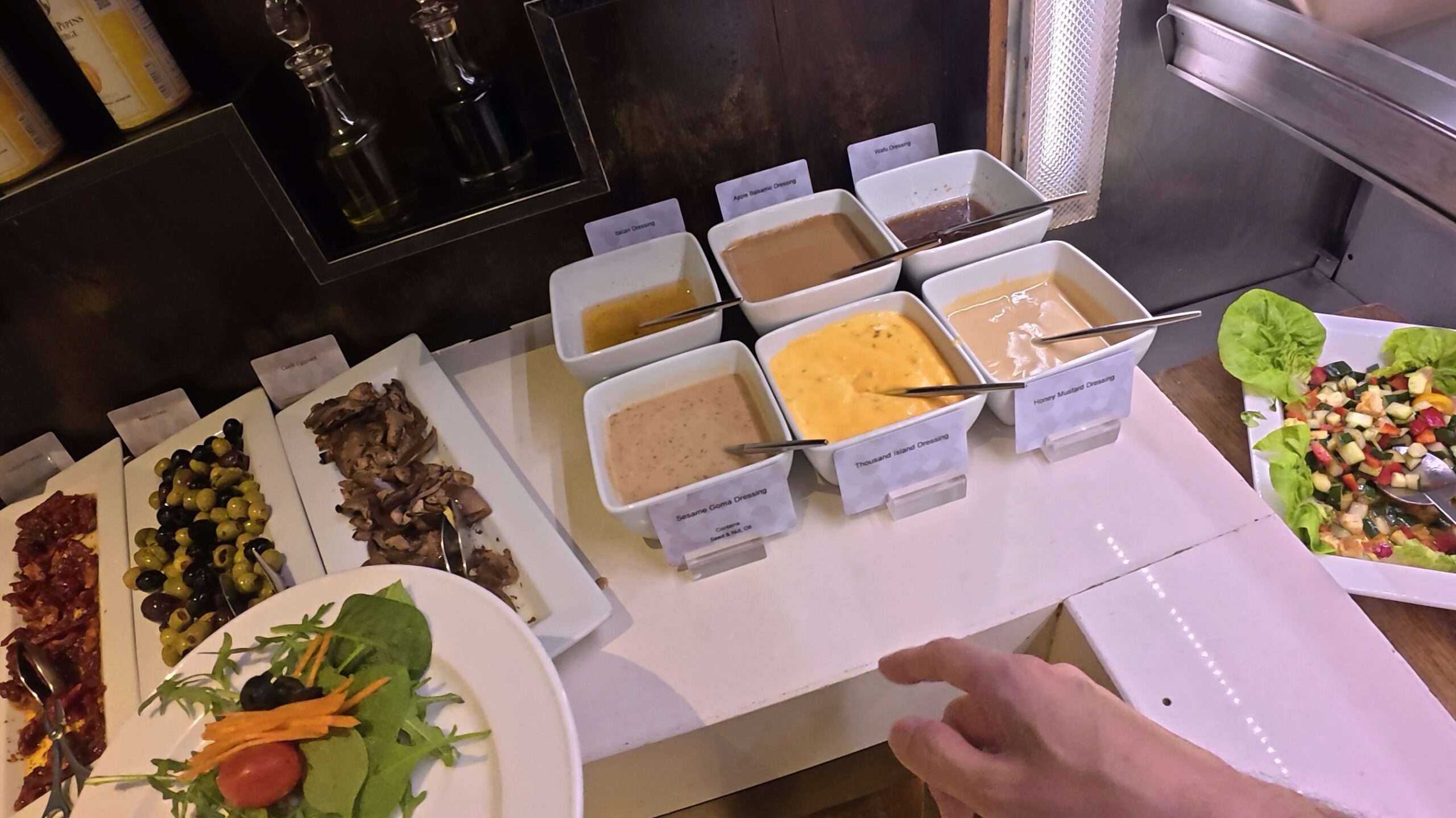 クロスロード朝食ブッフェ アンティパストコーナー